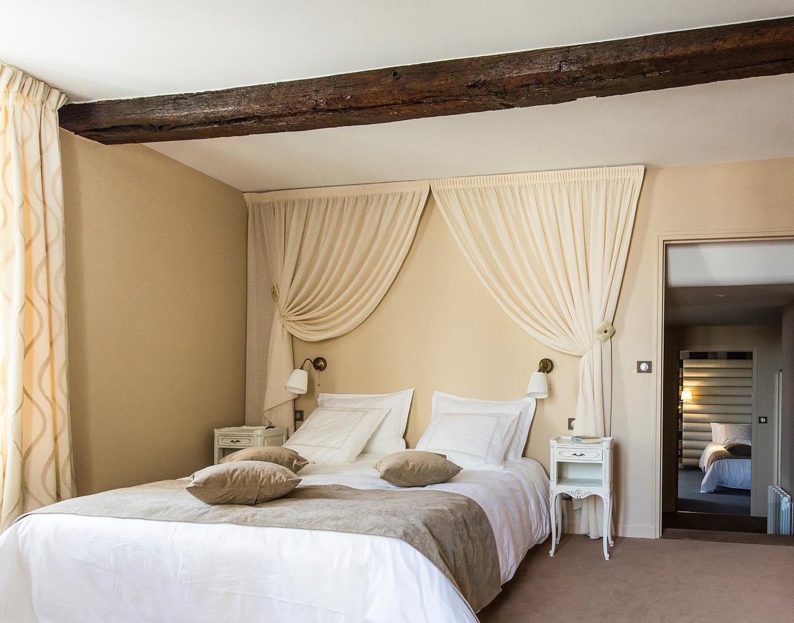 Logis Du Parvis ***Face Cathedrale/In Front Of The Cathedral*** Bed & Breakfast Laon Bagian luar foto